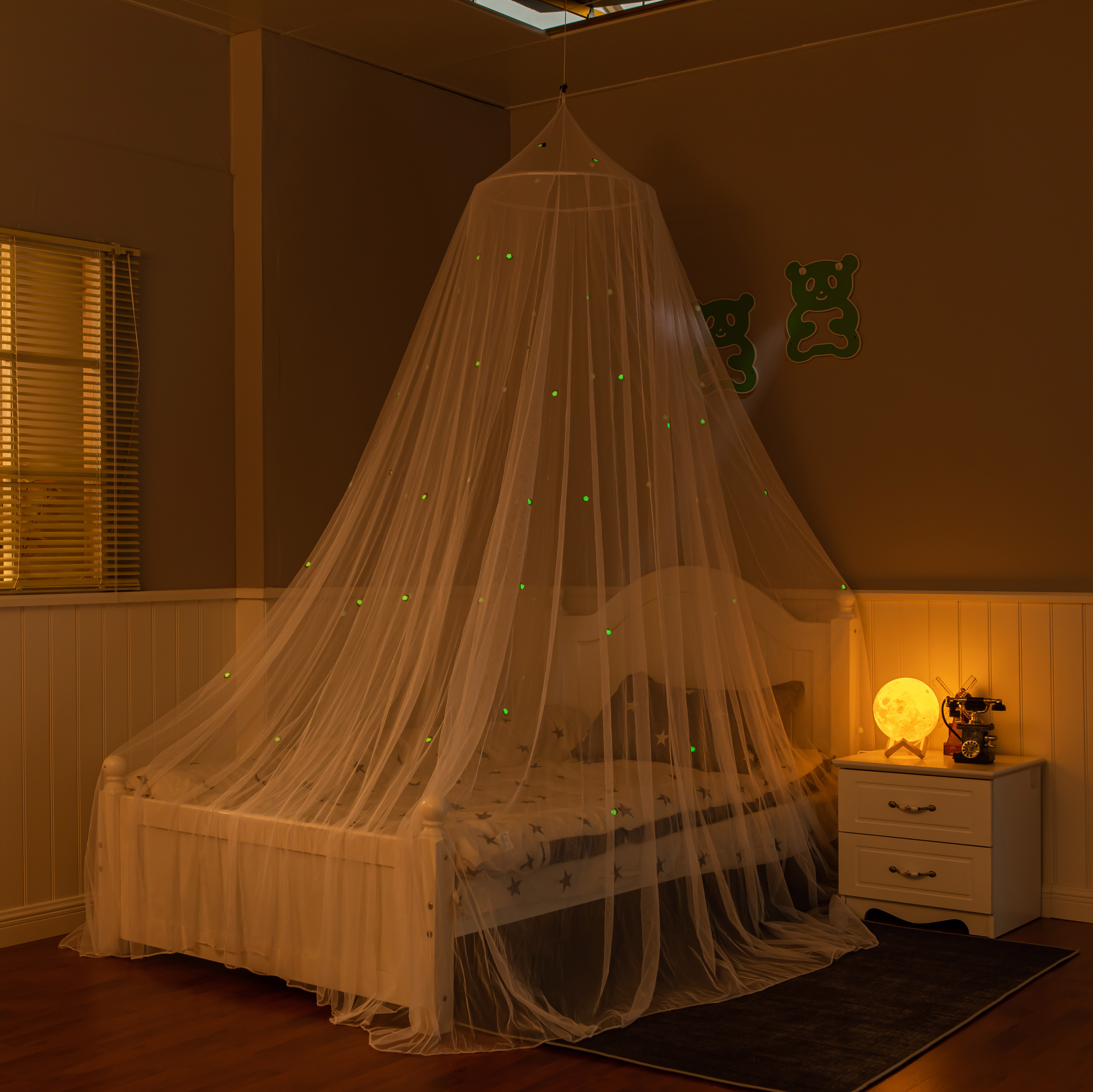 Fácil instalación Crecer en la oscuridad Firefly Concial Mosquitera blanca Toldo de cama