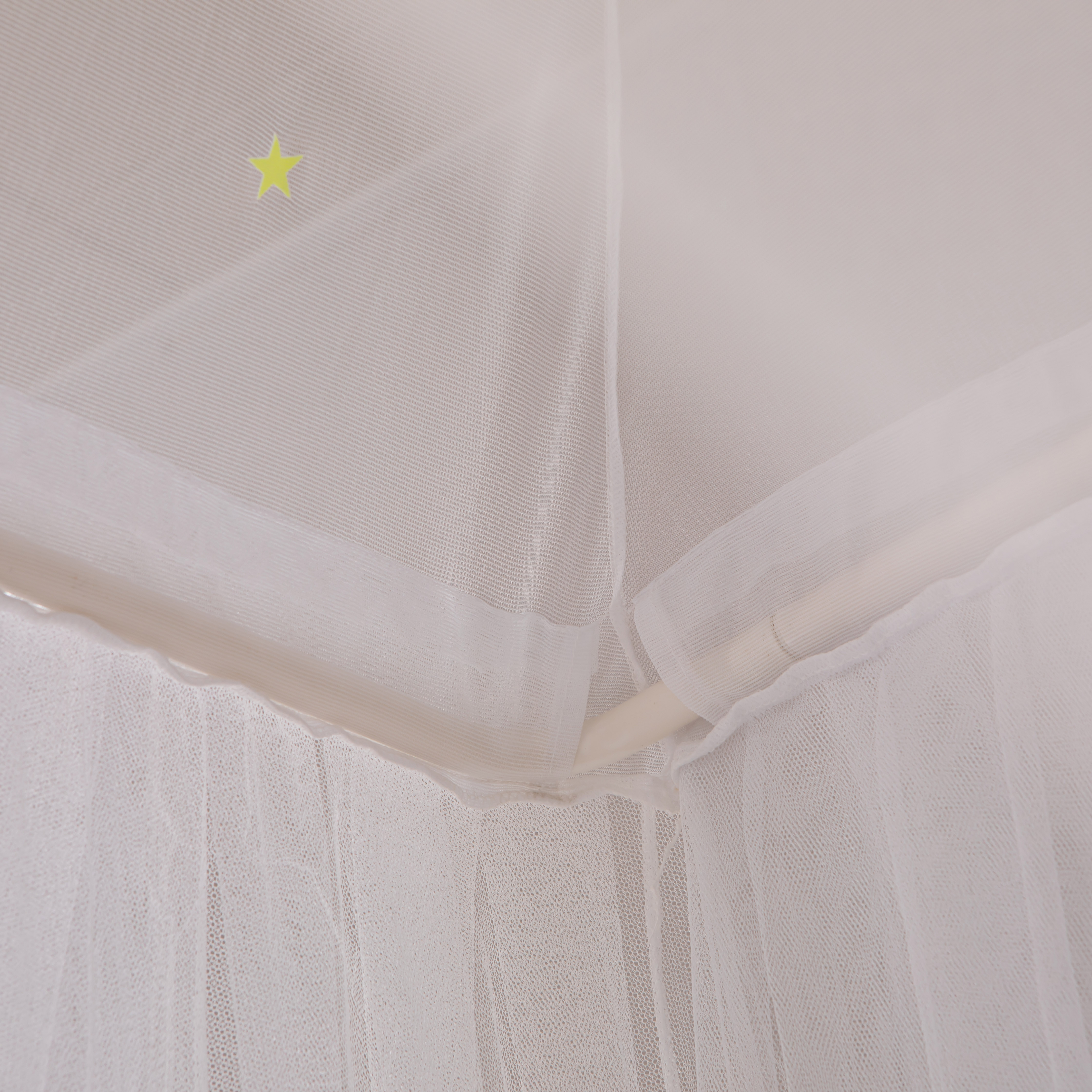 Toldo de cama con mosquitera cuadrada de estrellas que crecen en la oscuridad, plegable como un sueño