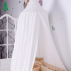 Niños jugando sala lectura esquina carpa decoración arrugado algodón cama dosel