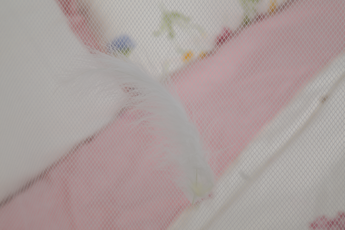 Mosquitera colgante de plumas blancas para adultos/barra de mosquitos/cortina de cama